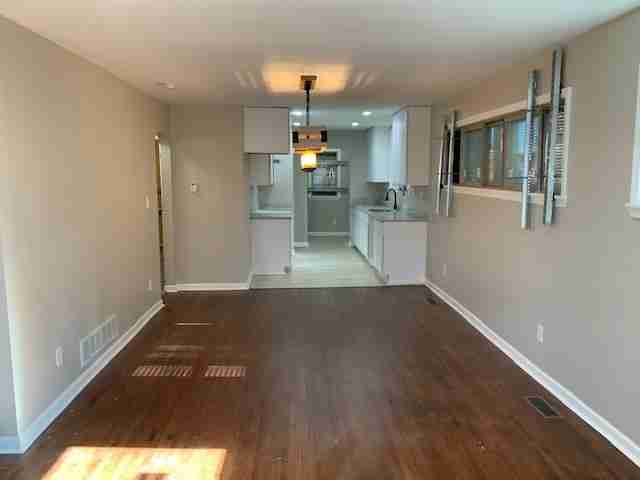 14320 dining room.jpg